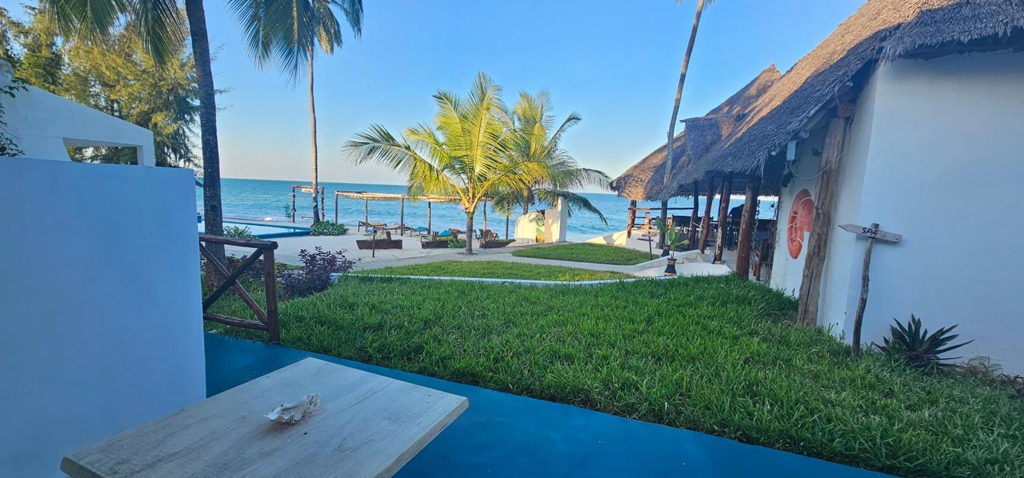 Avo Boutique Hotel Dikoni Ngoại thất bức ảnh